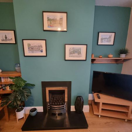 Central Lancaster City Centre Terraced Gem 외부 사진